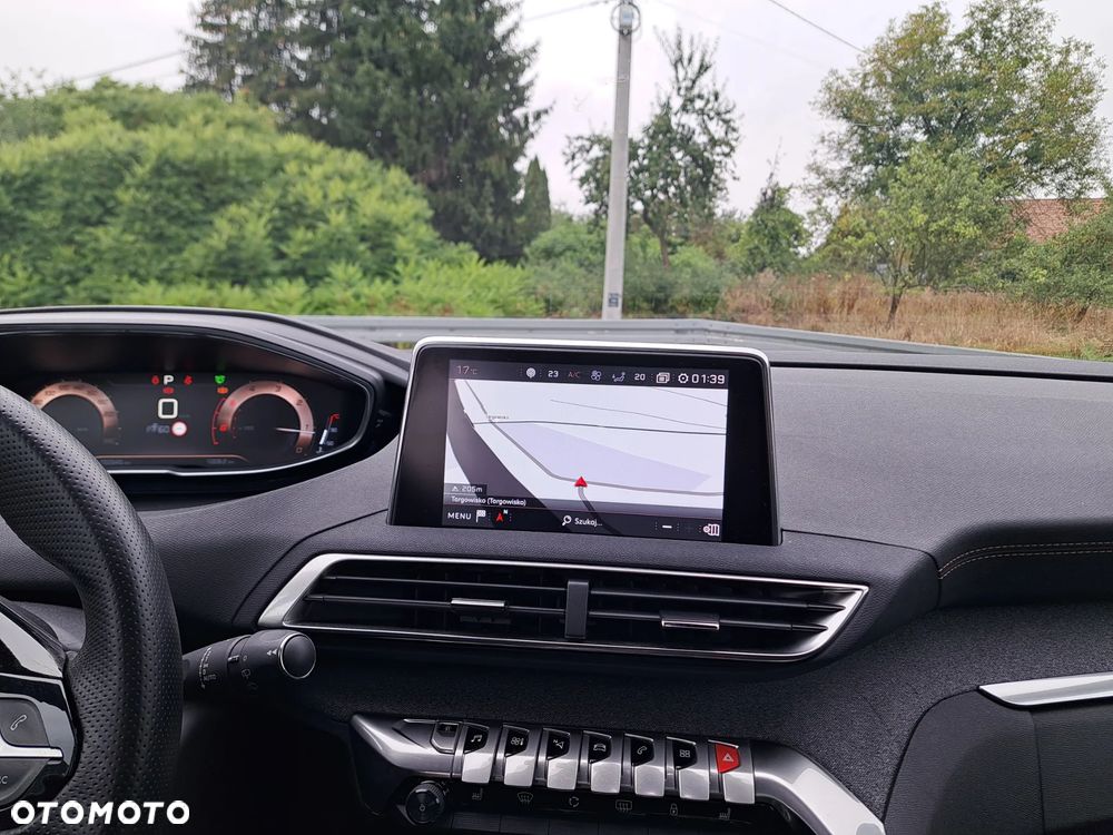 Peugeot 3008 - 13