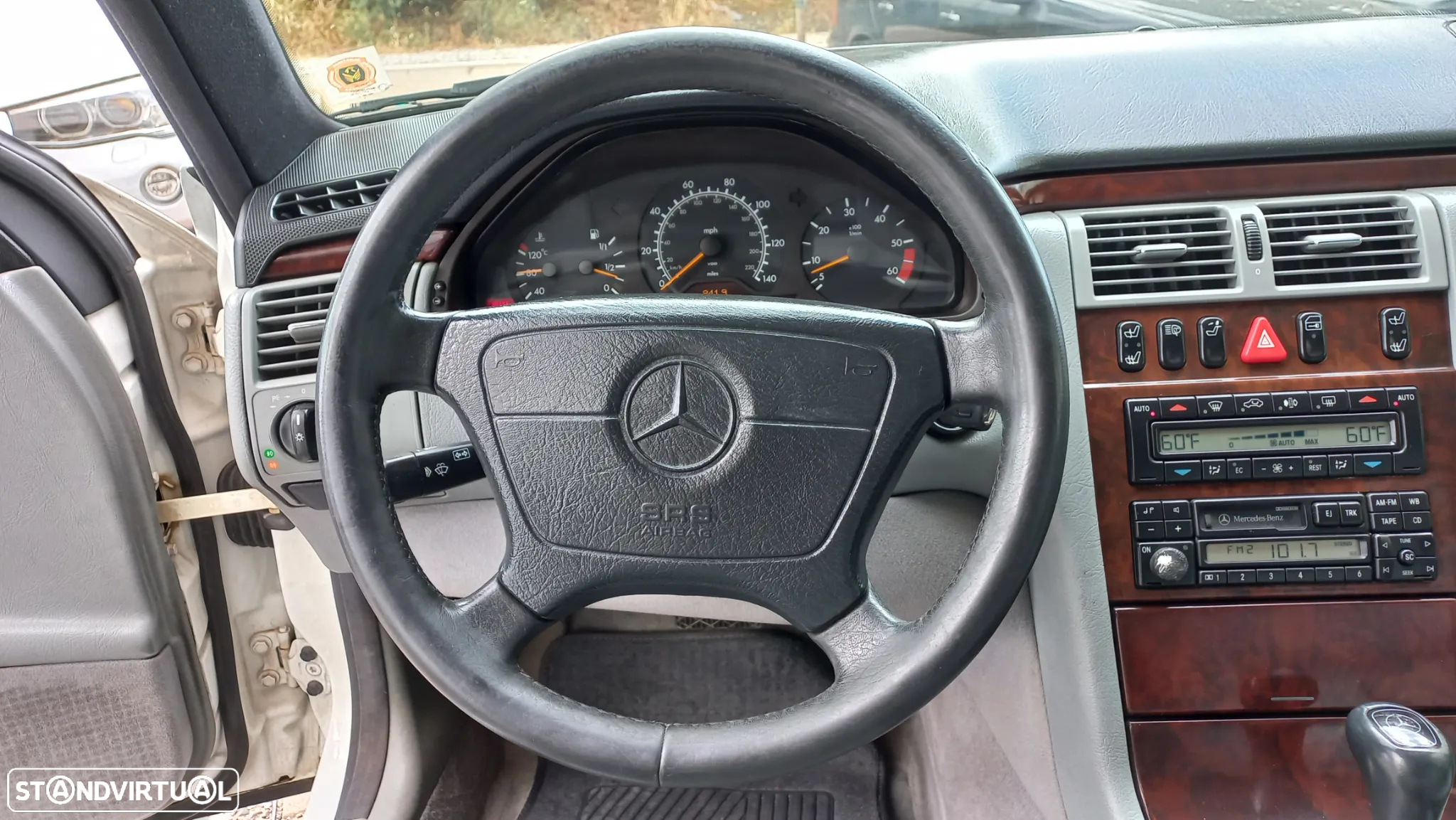 Mercedes-Benz E 300 - 7