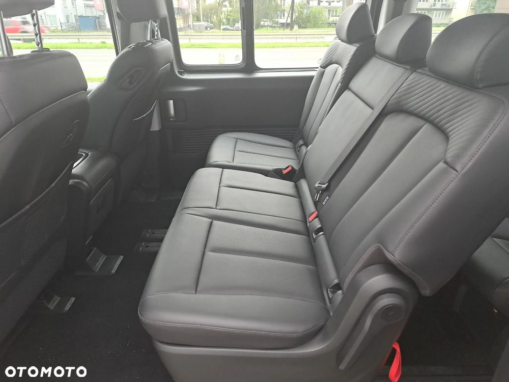 Hyundai Staria - 14