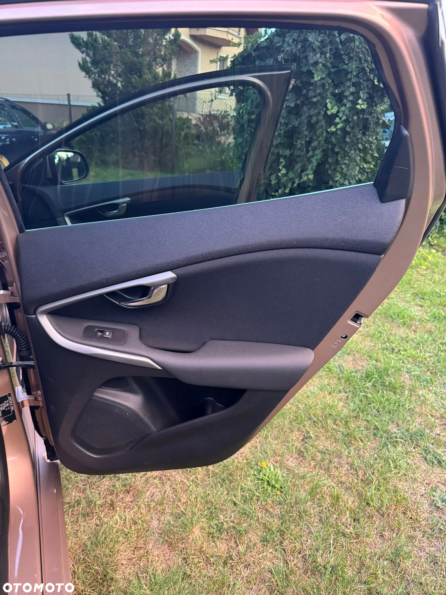Volvo V40 D2 Drive-E Kinetic - 8