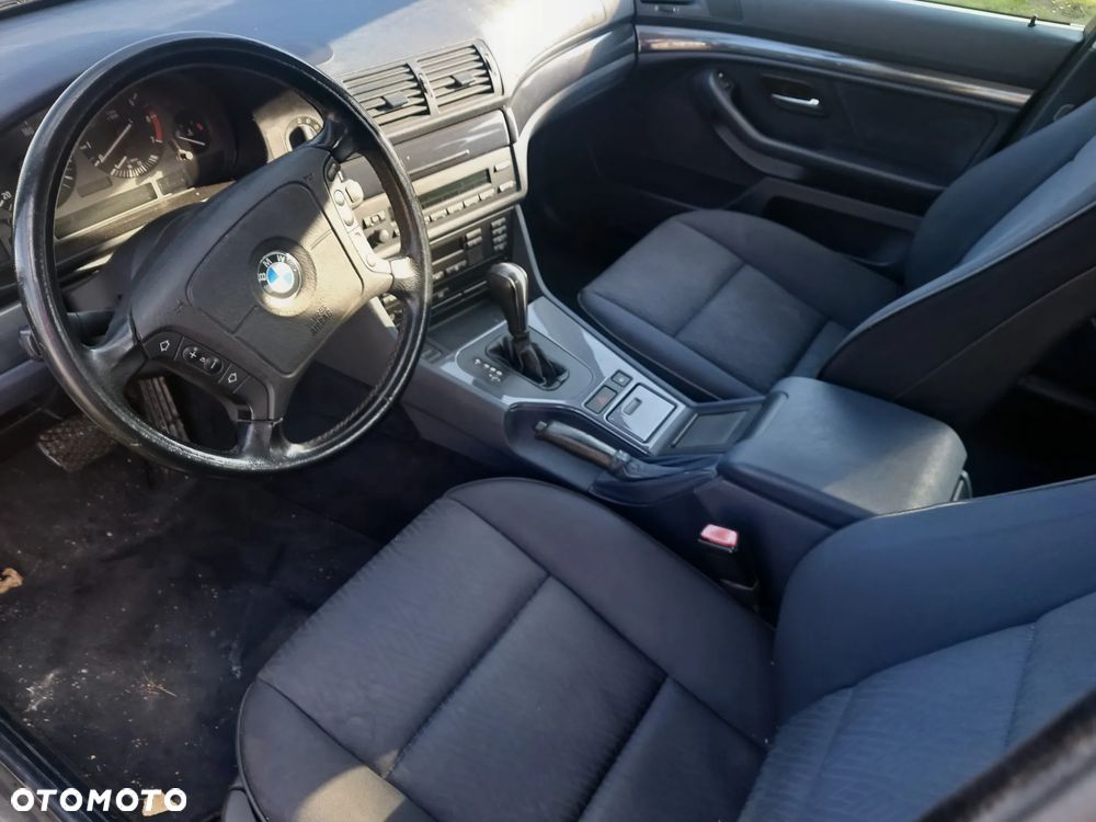 BMW Seria 5 - 9