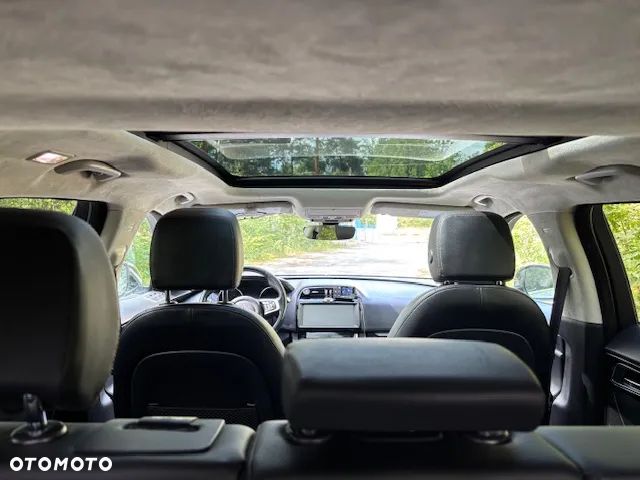 Jaguar F-Pace 2.0 i4P AWD Prestige - 12