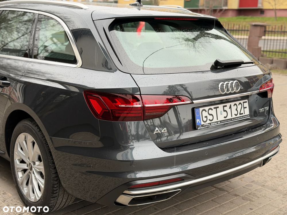 Audi A4 Avant 30 TDI S tronic advanced - 16