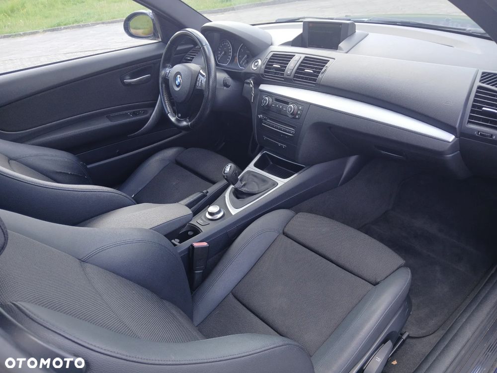 BMW Seria 1 120i Edition Sport - 29