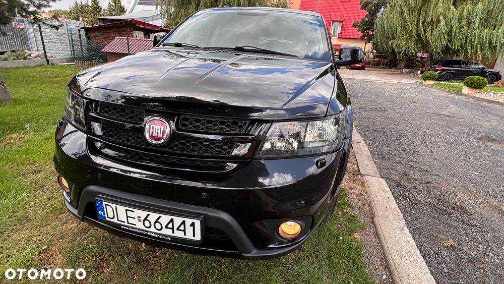 Fiat Freemont 2.0 Multijet 16V DPF Automatik Allrad Black Code - 4