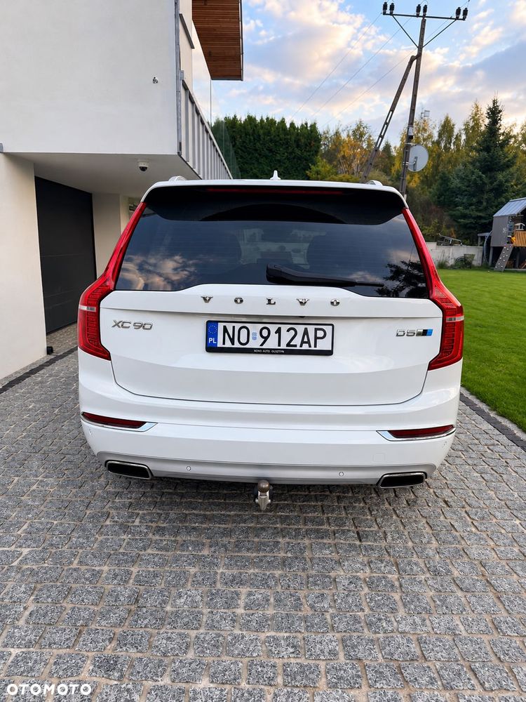 Volvo XC 90 - 4