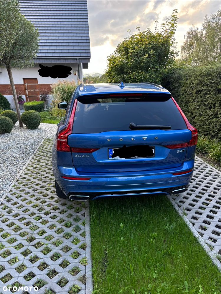 Volvo XC 60 - 4