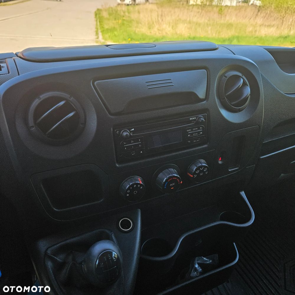 Renault Master - 15