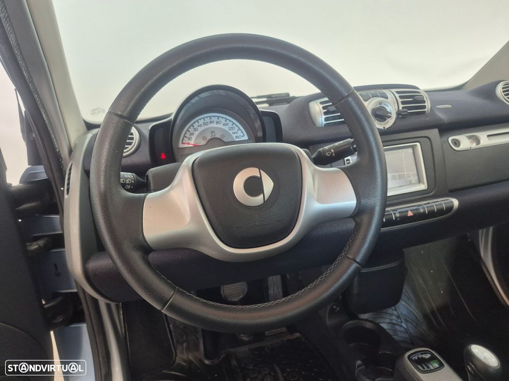 Smart ForTwo Coupé 1.0 mhd Passion 71 Softouch - 10