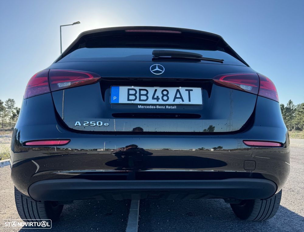 Mercedes-Benz A 250 e - 5