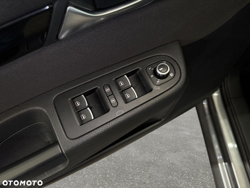 Seat Alhambra - 26