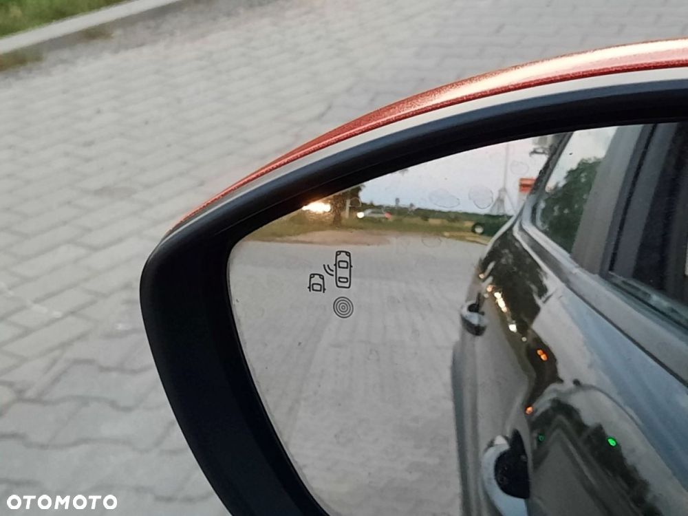 Citroën C3 1.2 PureTech Shine EAT6 - 16