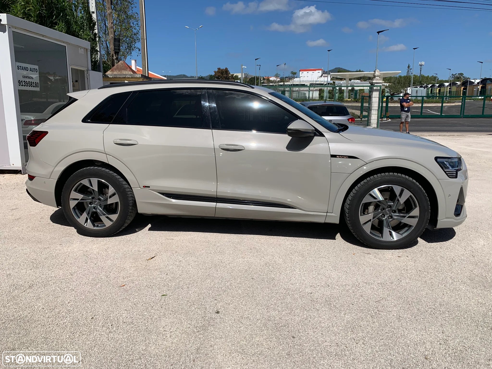 Audi e-tron 50 quattro S line - 17