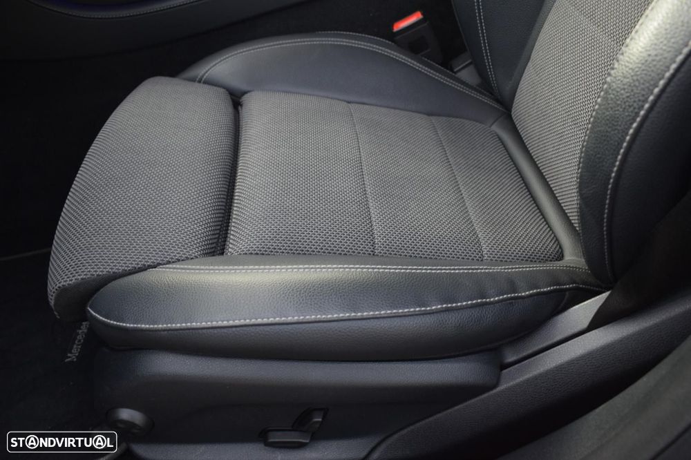 Mercedes-Benz E 300 de Avantgarde - 44