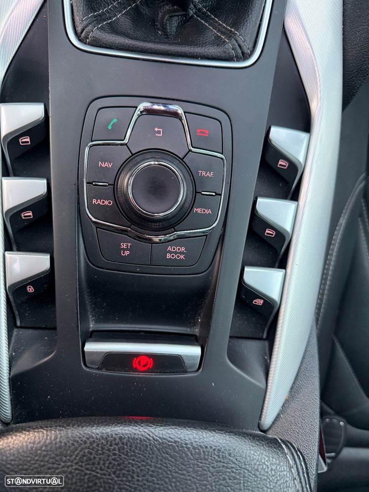 Citroën DS5 THP 200 SportChic - 11