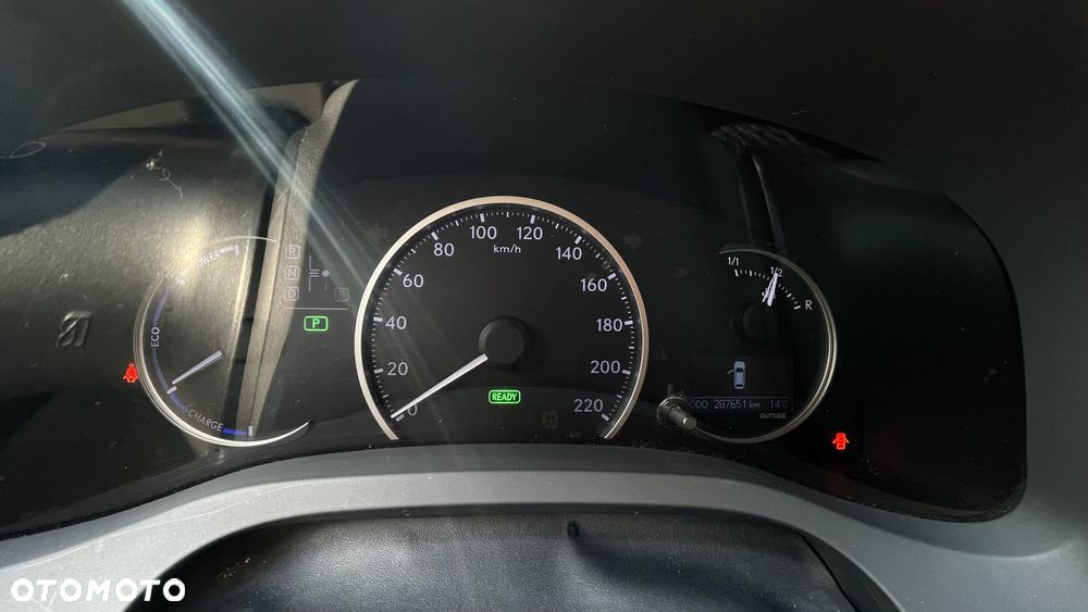 Lexus CT Standard - 19