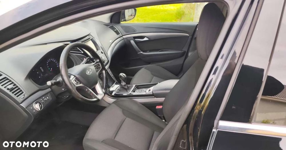 Hyundai i40 Kombi blue 1.7 CRDi Premium - 6