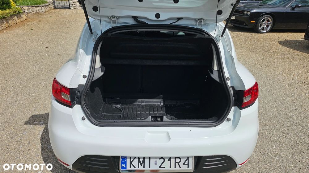 Renault Clio 1.2 16V Alize - 27