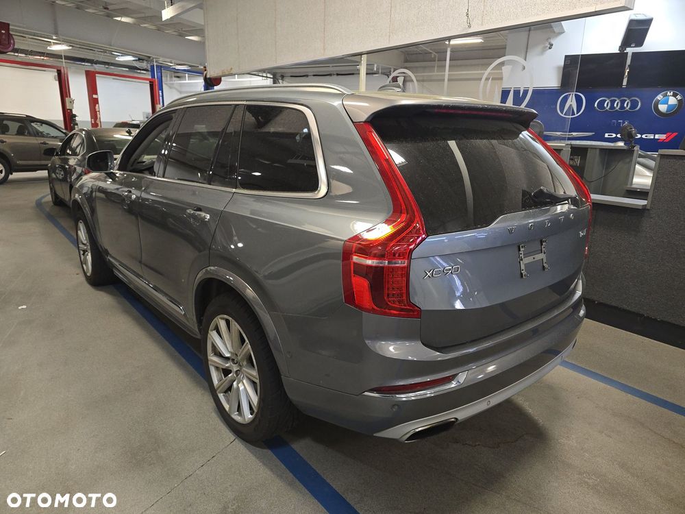 Volvo XC 90 T6 AWD Momentum 7os - 12