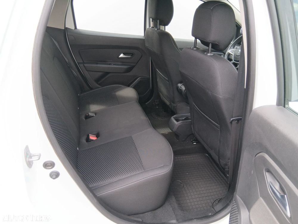 Dacia Duster 1.6 SCe Prestige jante 16" - 10