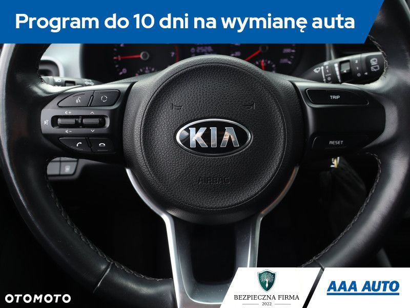 Kia Stonic - 20