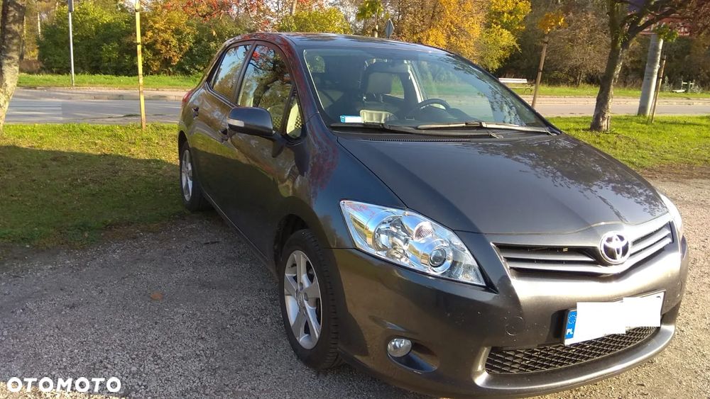 Toyota Auris 1.6 Sprint - 1
