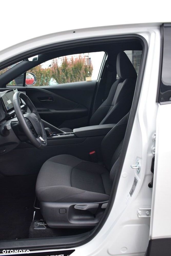 Toyota C-HR - 14