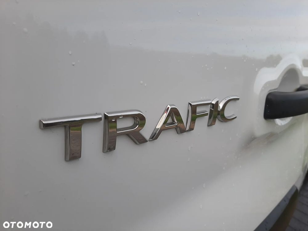Renault Trafic - 22