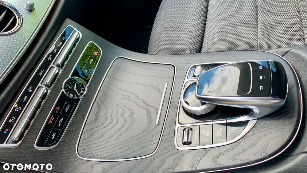 Mercedes-Benz Klasa E - 6