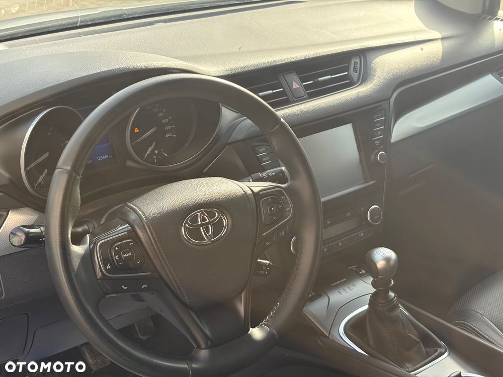 Toyota Avensis Touring Sports 1.6 D-4D Business Edition - 9