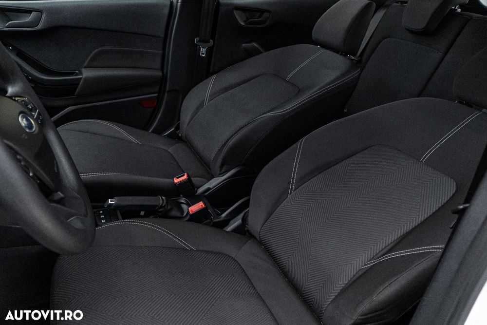 Ford Fiesta 1.1 Trend Connected - 15