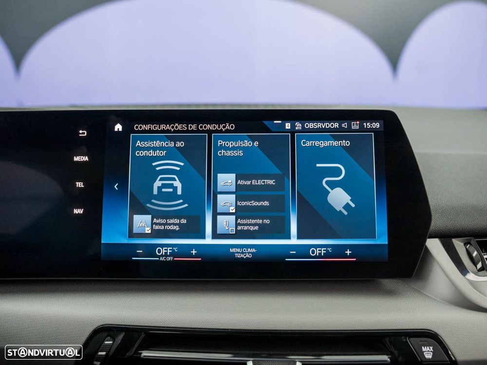 BMW 225xe Active Tourer e xDrive - 33