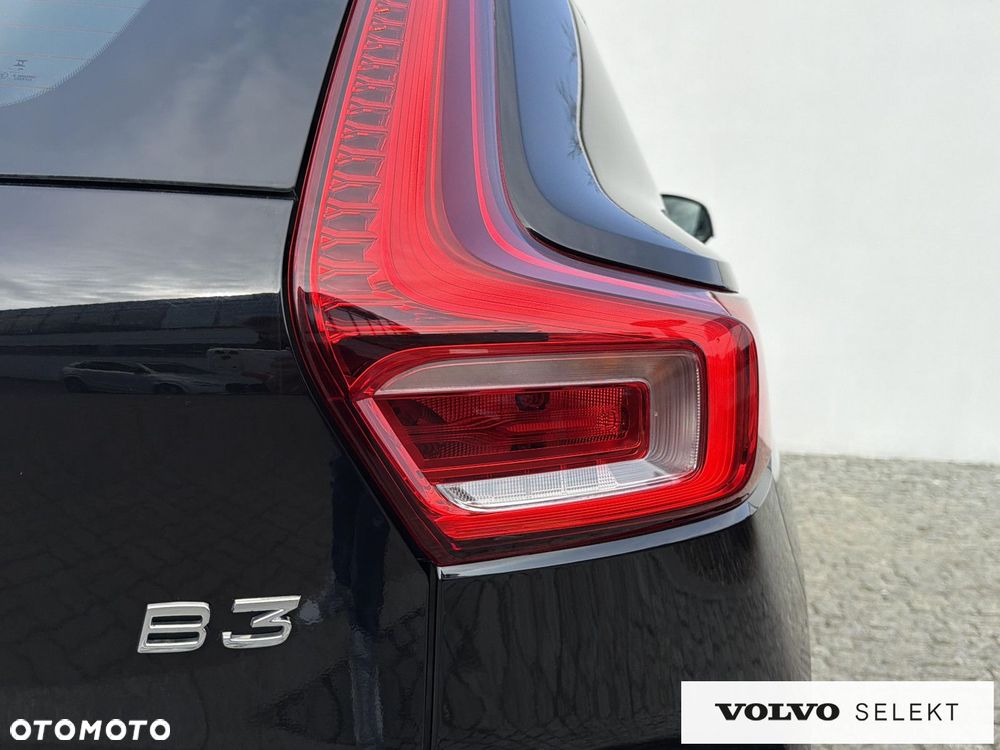 Volvo XC 40 - 28