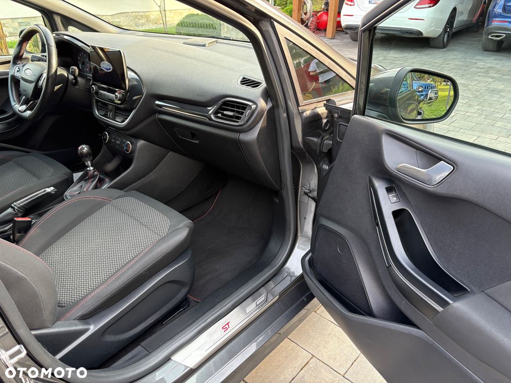 Ford Fiesta 1.0 EcoBoost S&S ST-LINE - 8