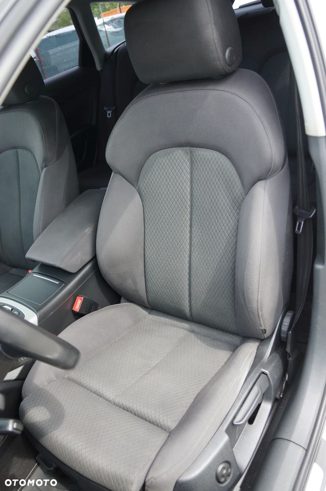 Audi A6 Avant 2.0 TDI quattro S tronic - 26