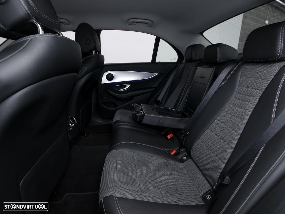 Mercedes-Benz E 300 de Avantgarde - 9