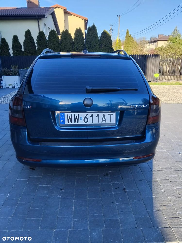 Skoda Octavia 2.0 TDI Elegance - 2