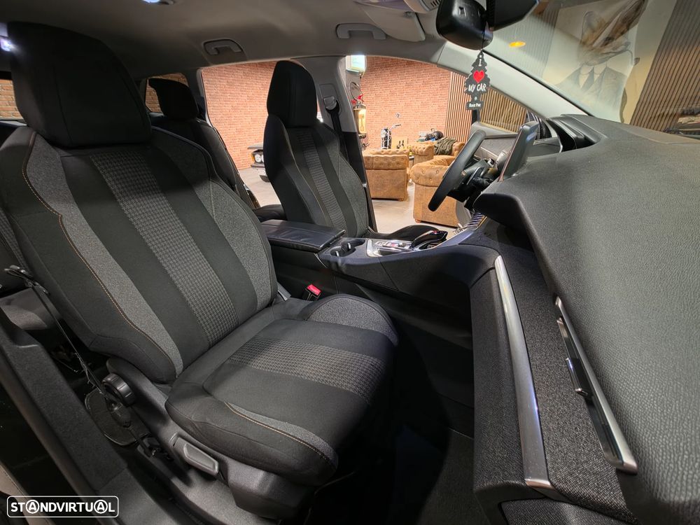 Peugeot 5008 BlueHDI 120 EAT6 Active - 7