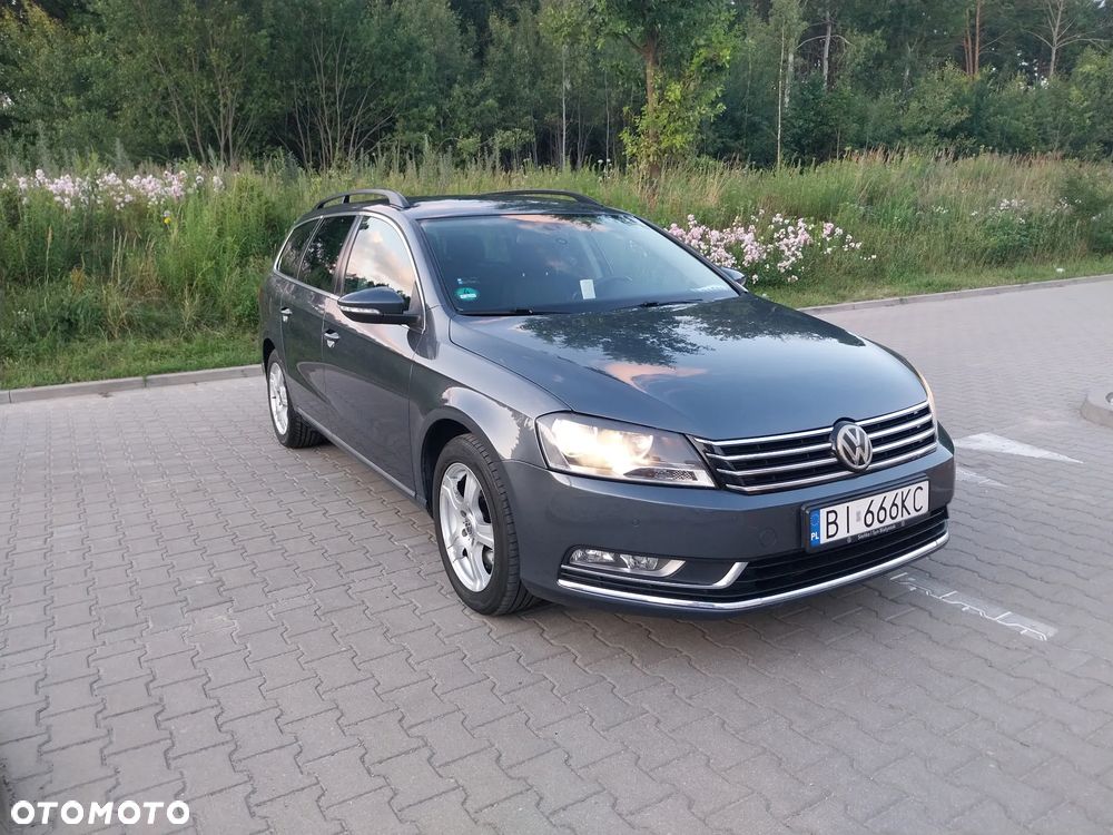 Volkswagen Passat 2.0 TDI Comfortline DSG - 3