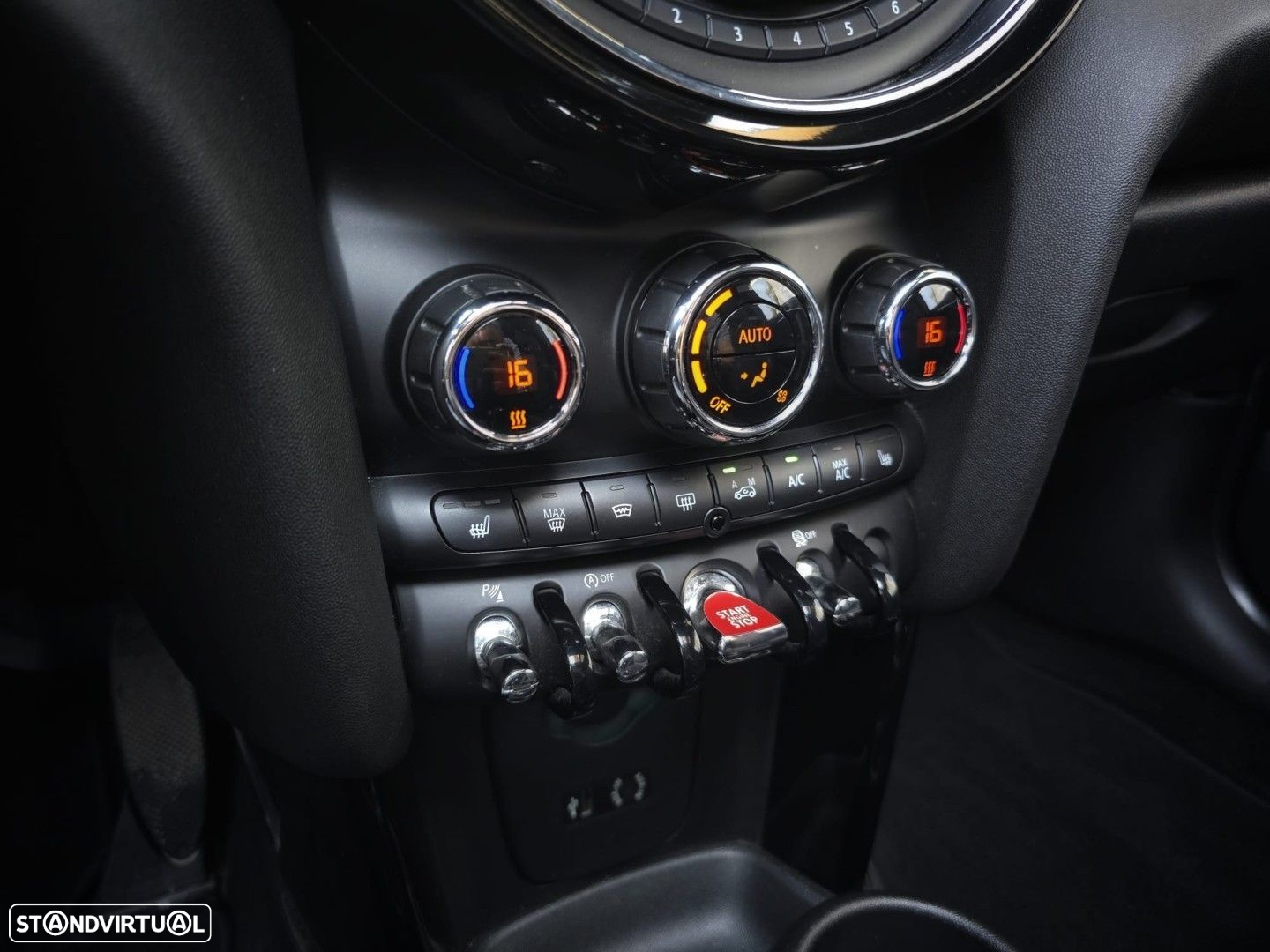 MINI 3 Portas Cooper SD - 28