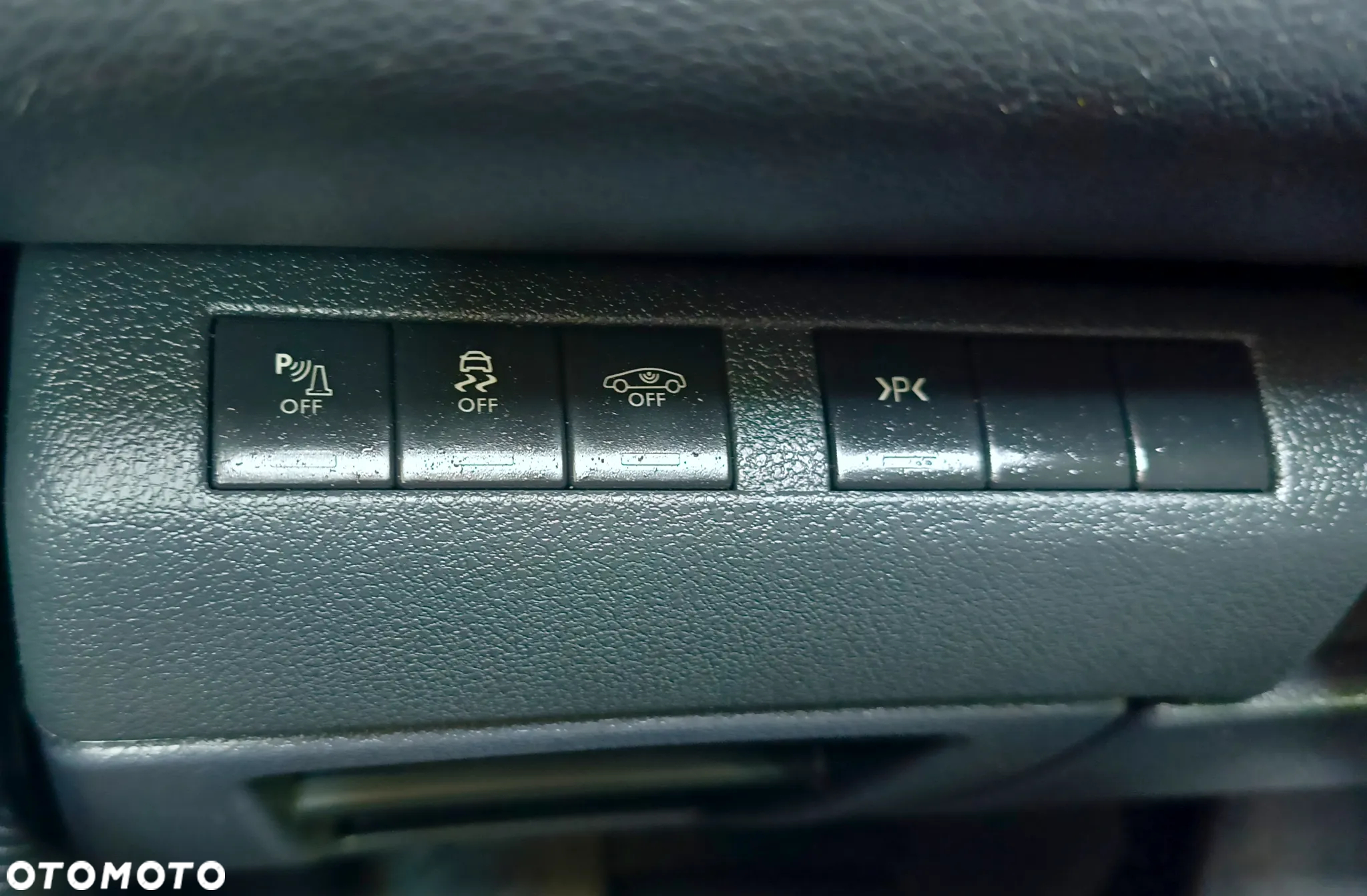 Peugeot 3008 2.0 HDi Allure - 21