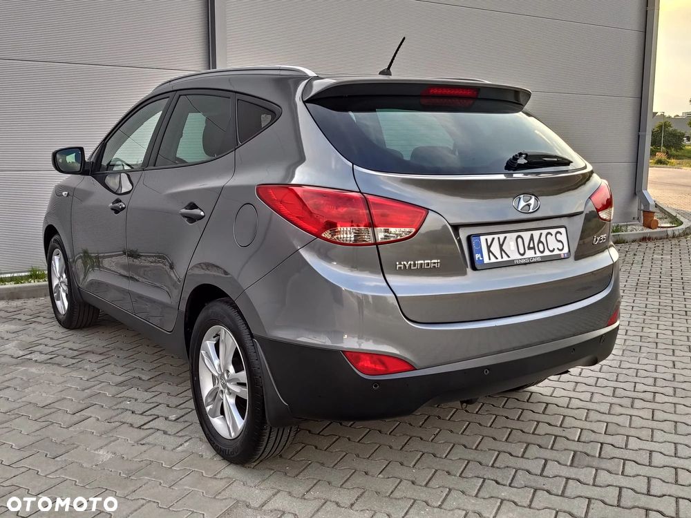 Hyundai ix35 blue 1.6 2WD Finale Gold - 5