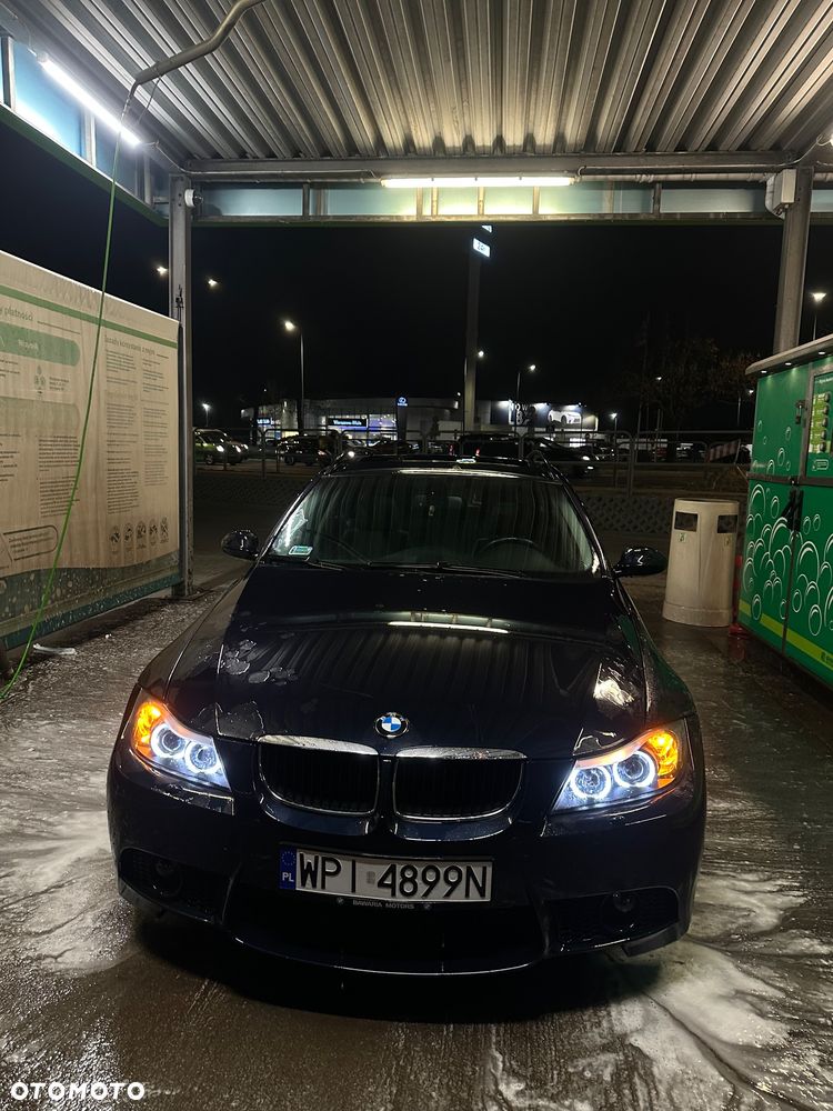 BMW Seria 3 320i - 12
