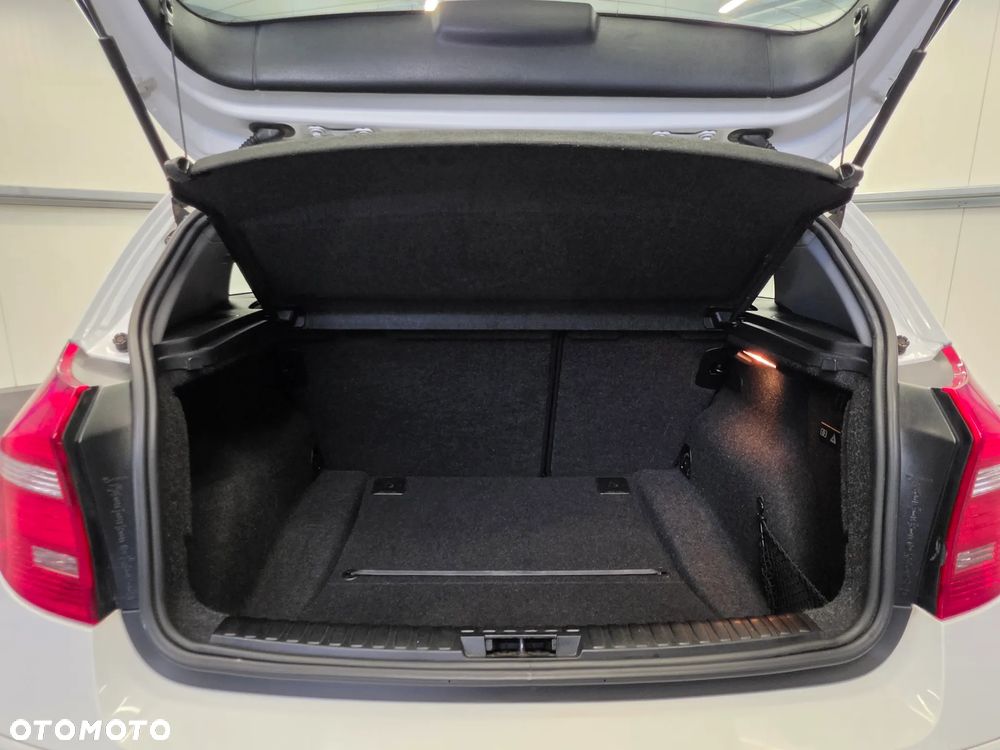 BMW Seria 1 116i Edition Lifestyle - 19