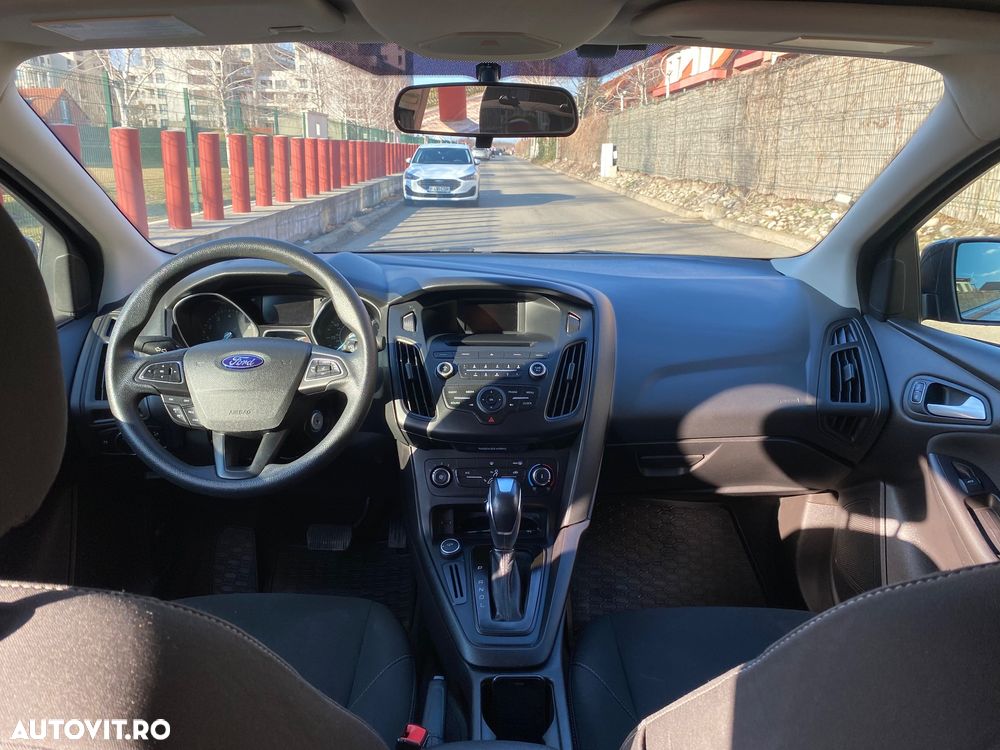 Ford Focus - 5