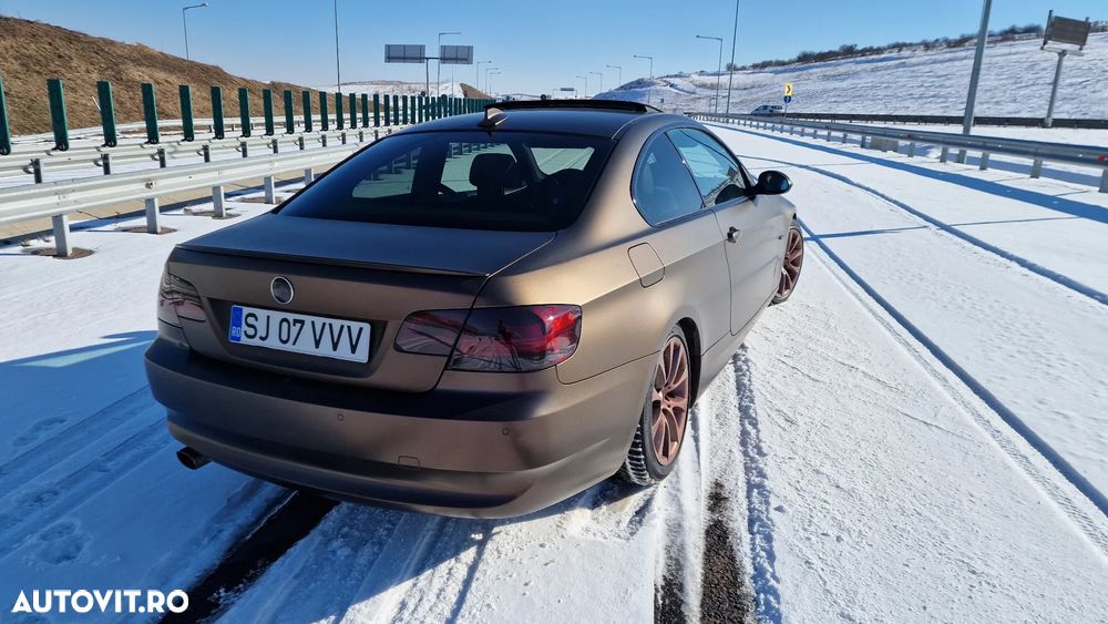 BMW Seria 3 320d DPF Aut. - 8