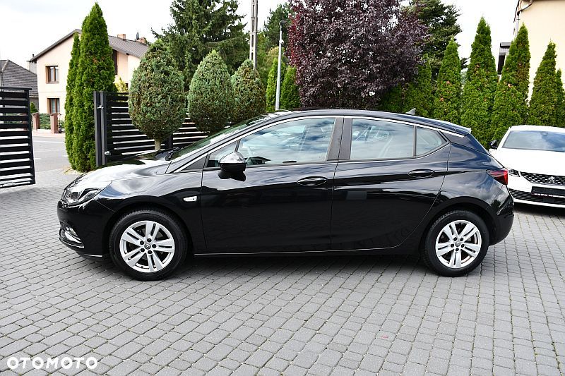 Opel Astra 1.4 Turbo Innovation - 27