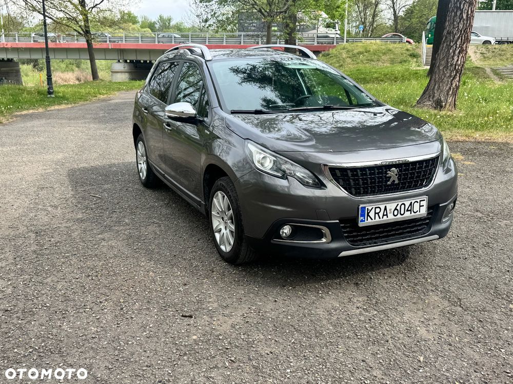 Peugeot 2008 1.6 BlueHDi Style - 12