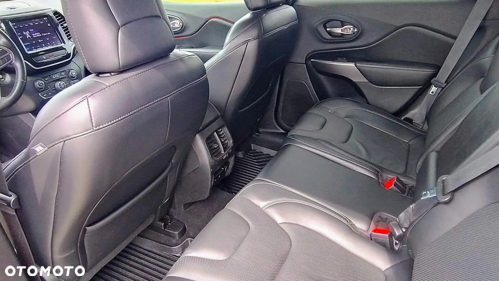 Jeep Cherokee 3.2 V6 Active Drive I Limited - 24