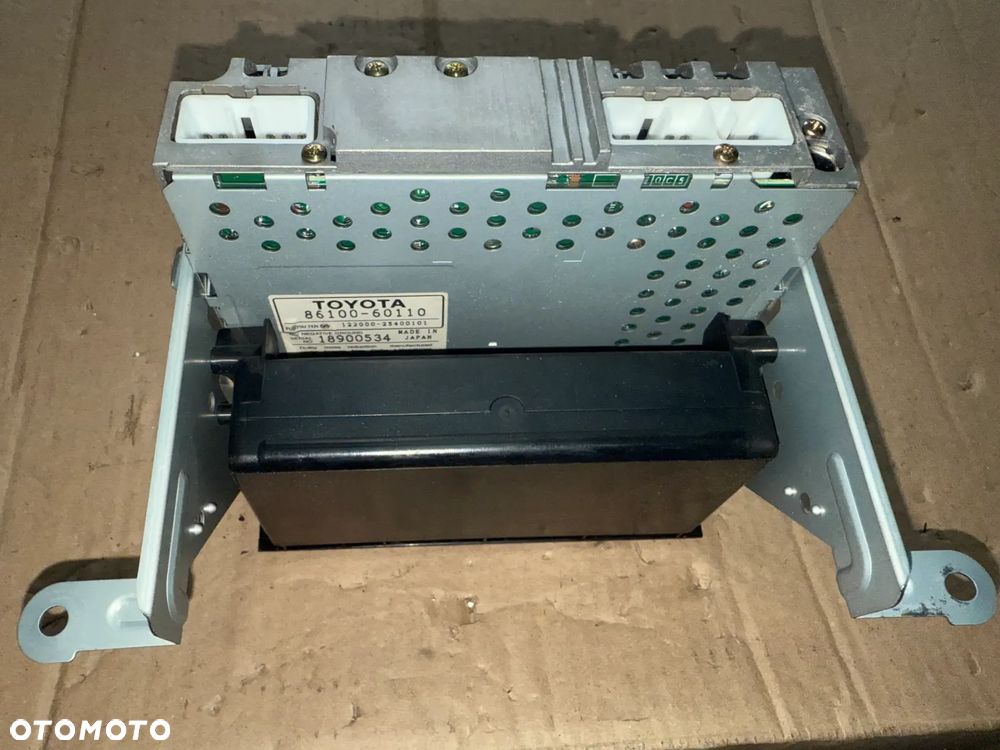 Radio Odtwarzacz Toyota Land Cruiser 100 - 86100-60110 - oryginalne - 4